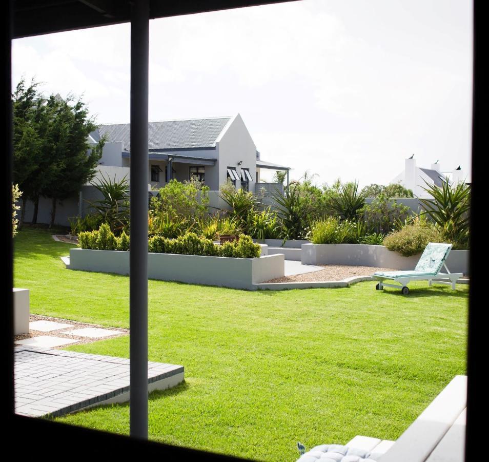 Three Feathers Cottages Langebaan Exterior foto