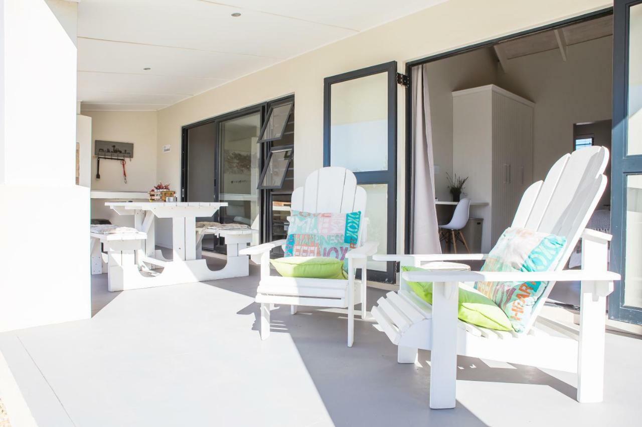 Three Feathers Cottages Langebaan Exterior foto