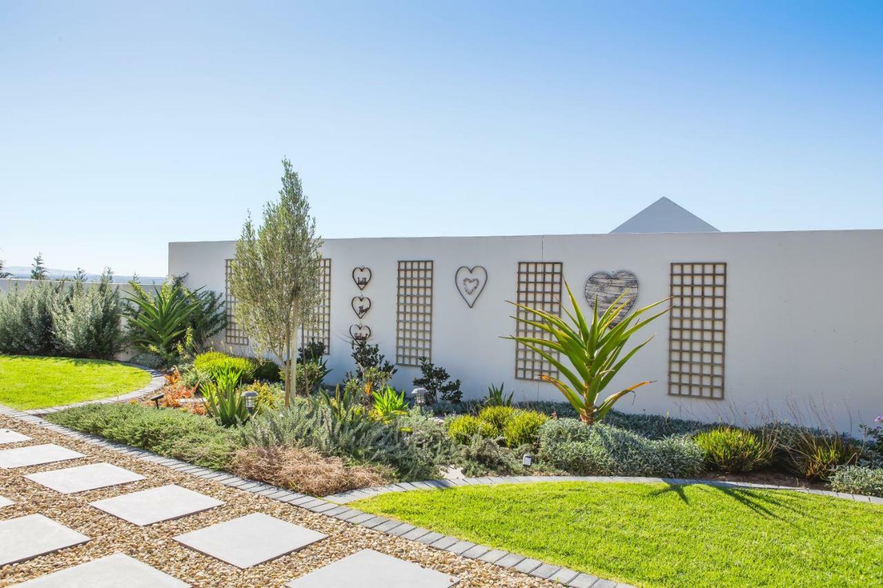 Three Feathers Cottages Langebaan Exterior foto